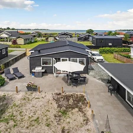 Amazing In With House A Panoramic View Mesinge