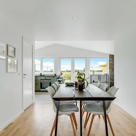 Amazing In With House A Panoramic View *